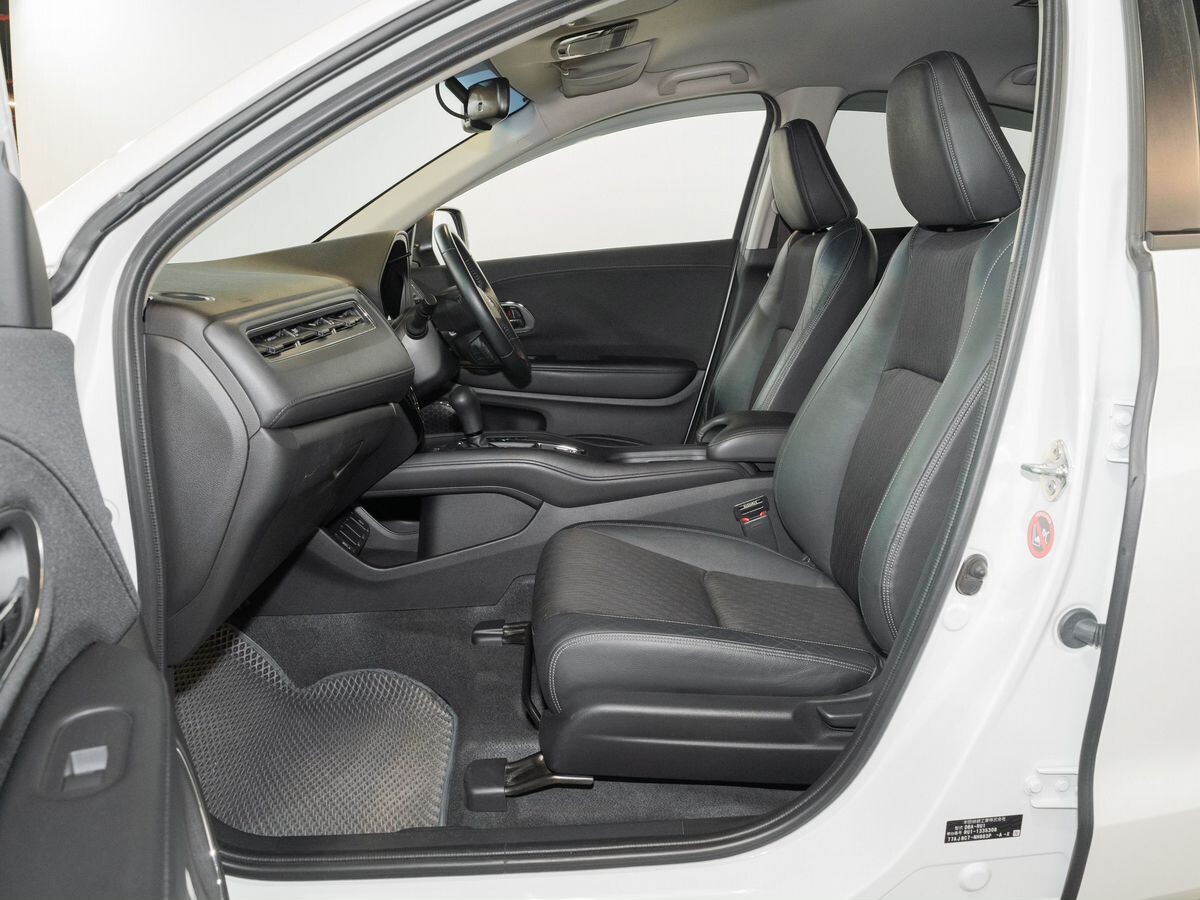Honda Vezel 2020 - фото автомобиля