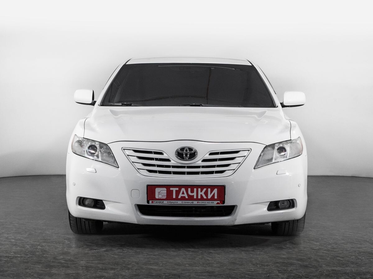 Toyota Camry 2008 - фото автомобиля