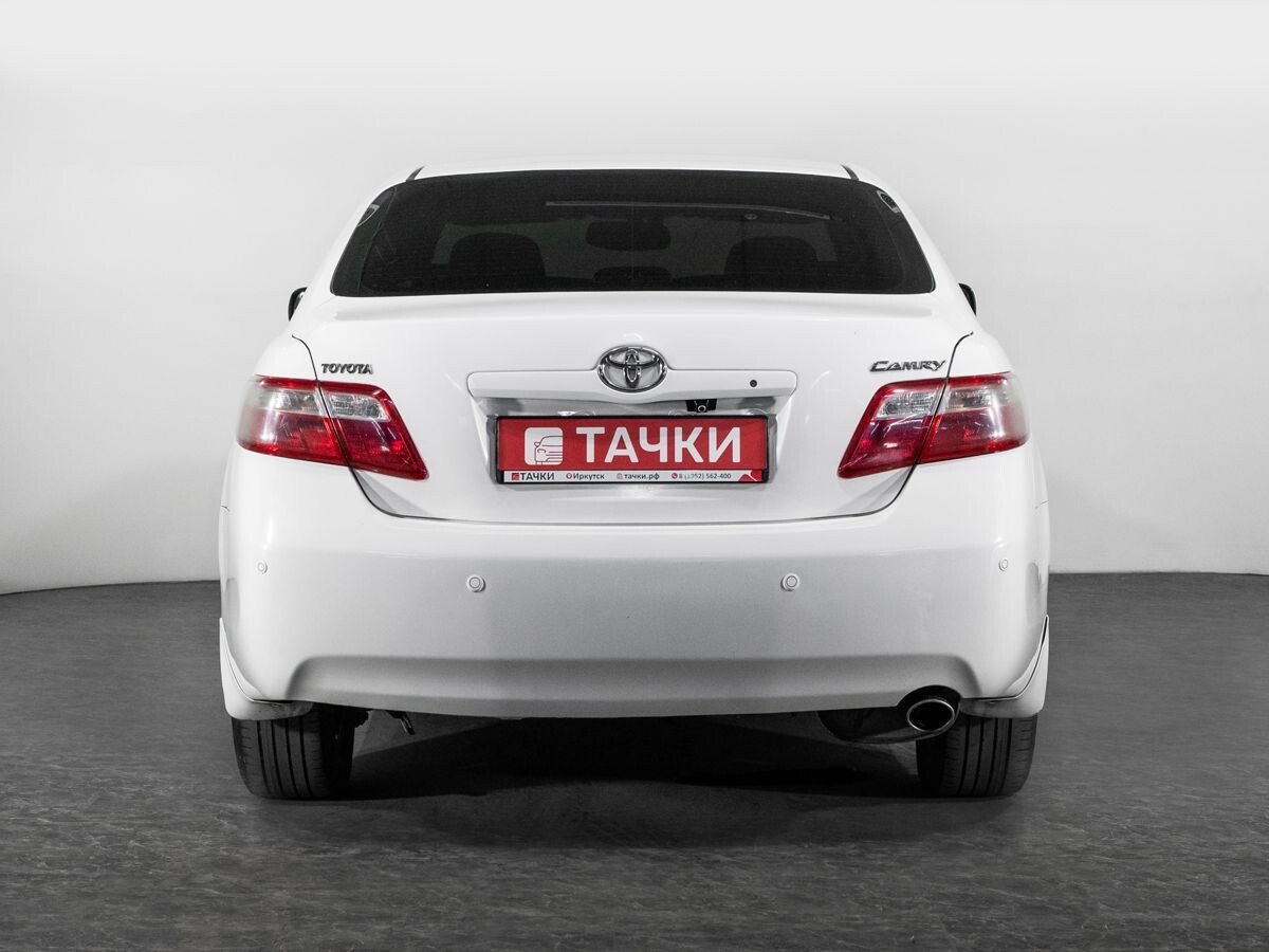 Toyota Camry 2008 - фото автомобиля