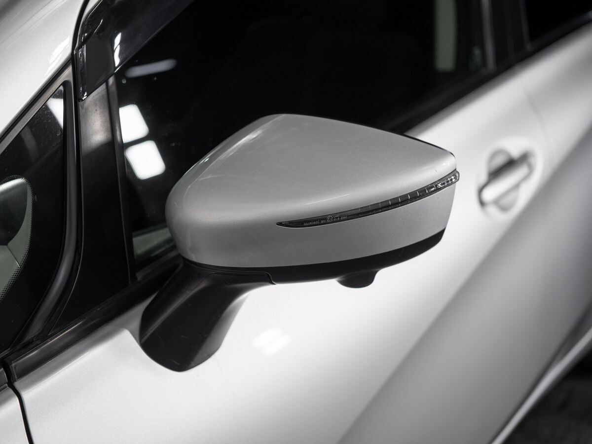 Nissan Note 2016 - фото автомобиля