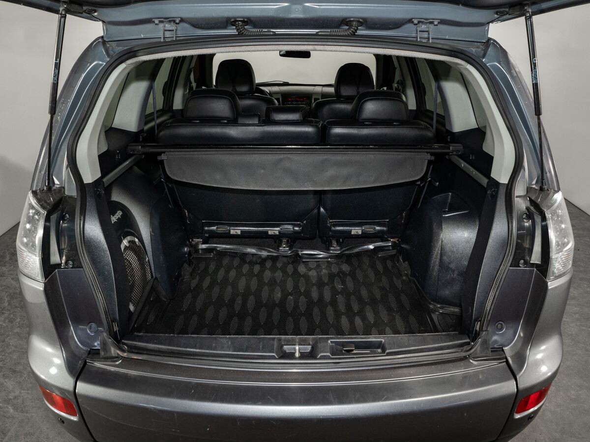 Mitsubishi Outlander 2008 - фото автомобиля