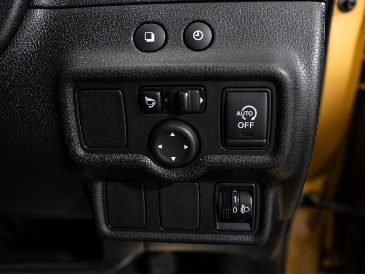 Nissan Note 2013 - фото автомобиля