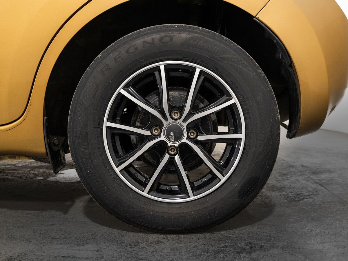 Nissan Note 2013 - фото автомобиля