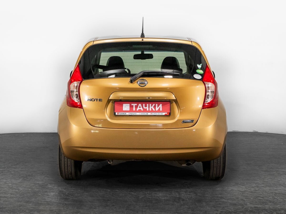 Nissan Note 2013 - фото автомобиля