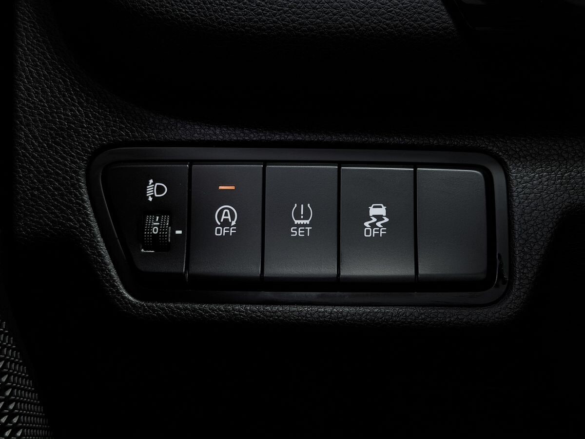 Kia KX3 2021 - фото автомобиля