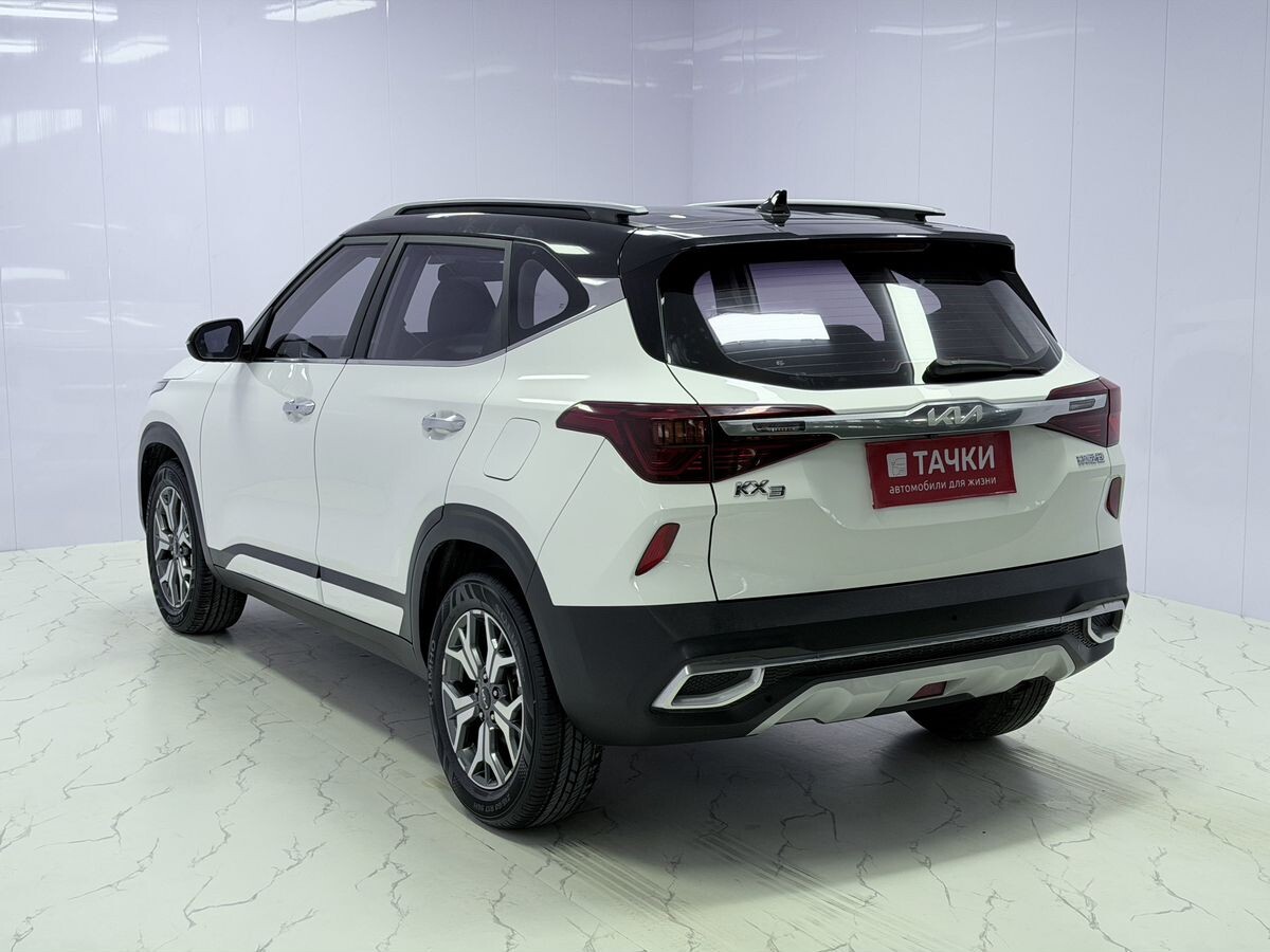 Kia KX3 2021 - фото автомобиля