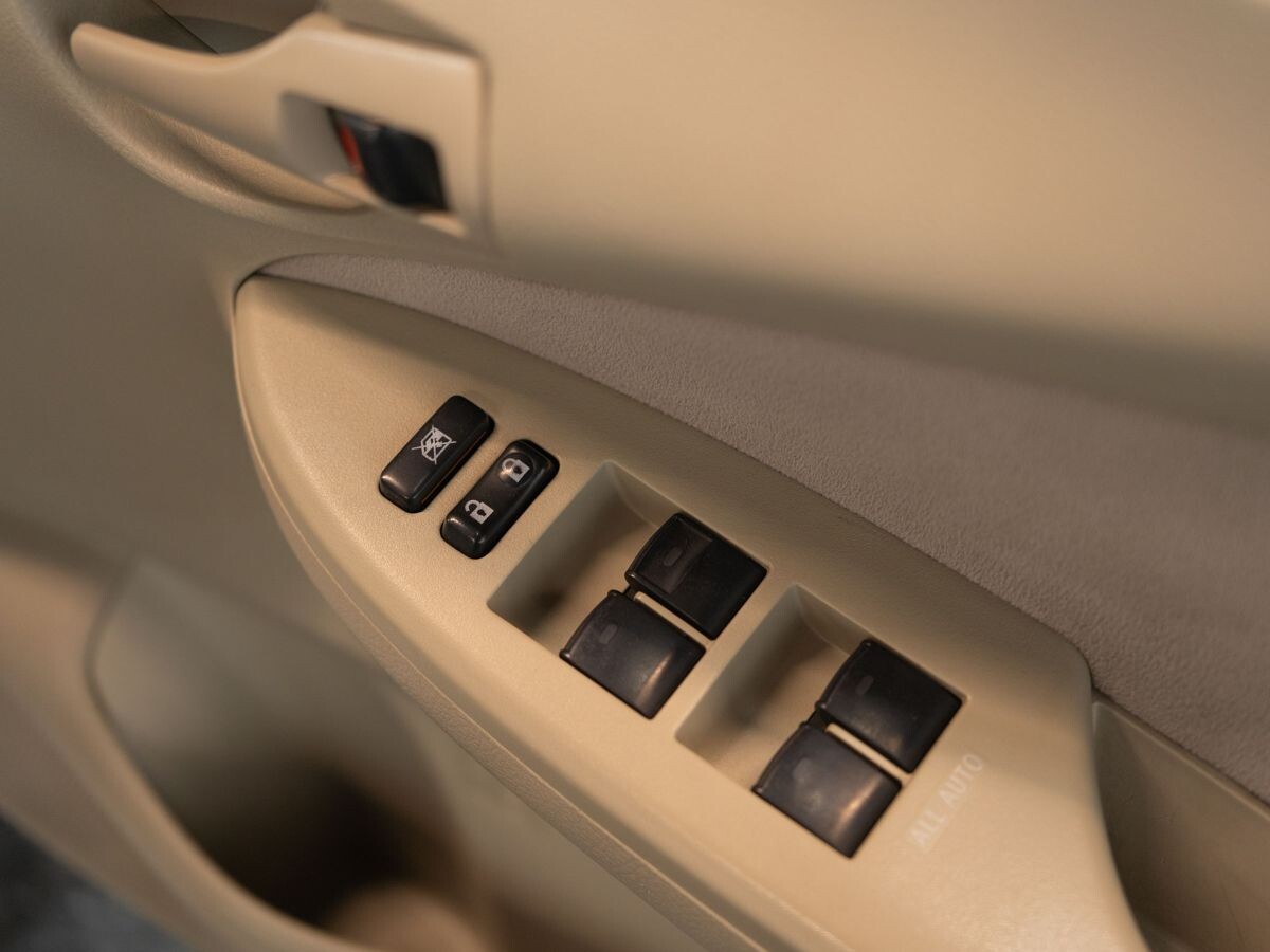 Toyota Corolla Fielder 2008 - фото автомобиля