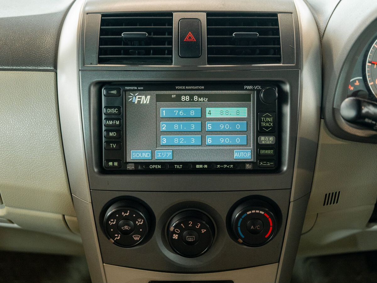 Toyota Corolla Fielder 2008 - фото автомобиля
