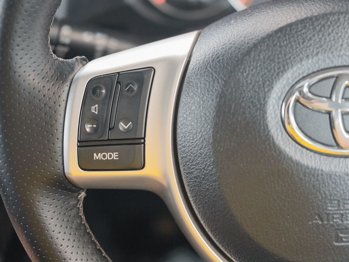 Toyota Ractis 2016 - фото автомобиля