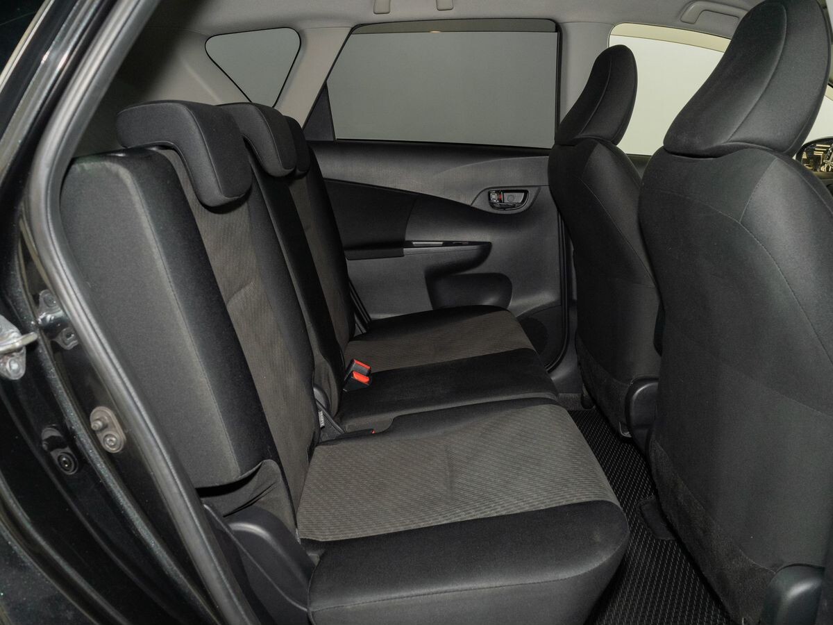 Toyota Ractis 2016 - фото автомобиля