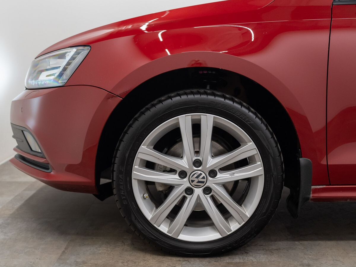 Volkswagen Jetta 2017 - фото автомобиля