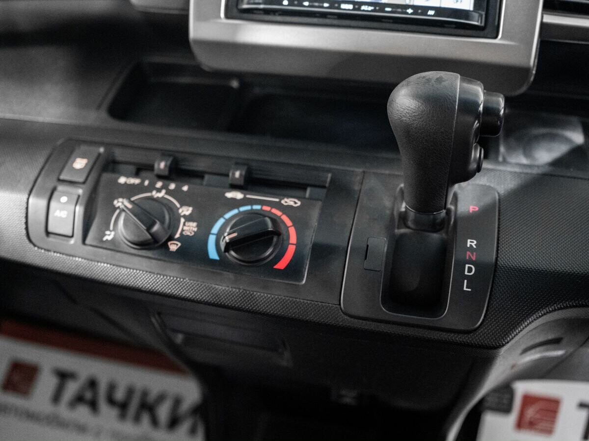 Honda Freed Spike 2014 - фото автомобиля
