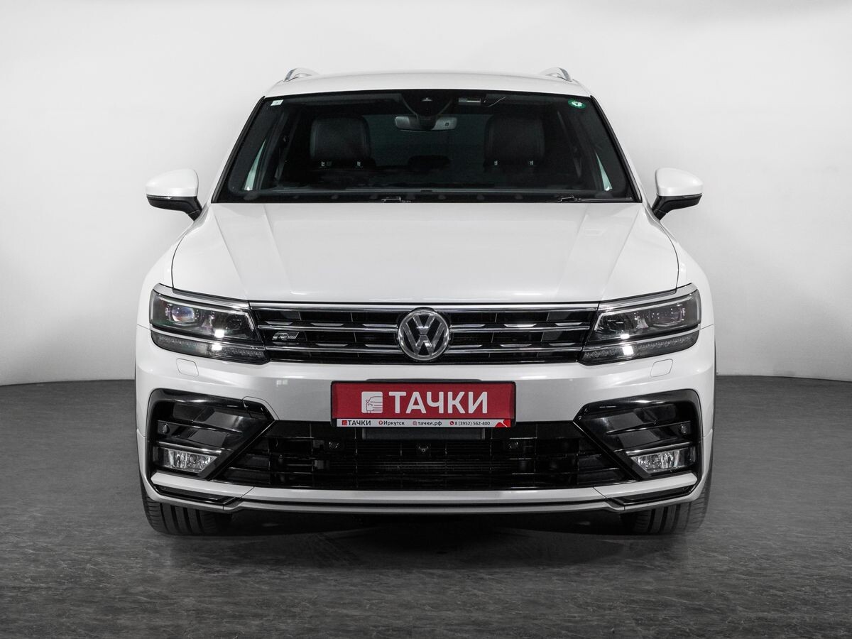 Volkswagen Tiguan 2016 - фото автомобиля