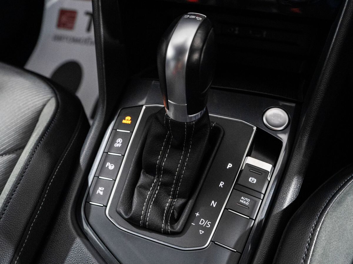 Volkswagen Tiguan 2016 - фото автомобиля