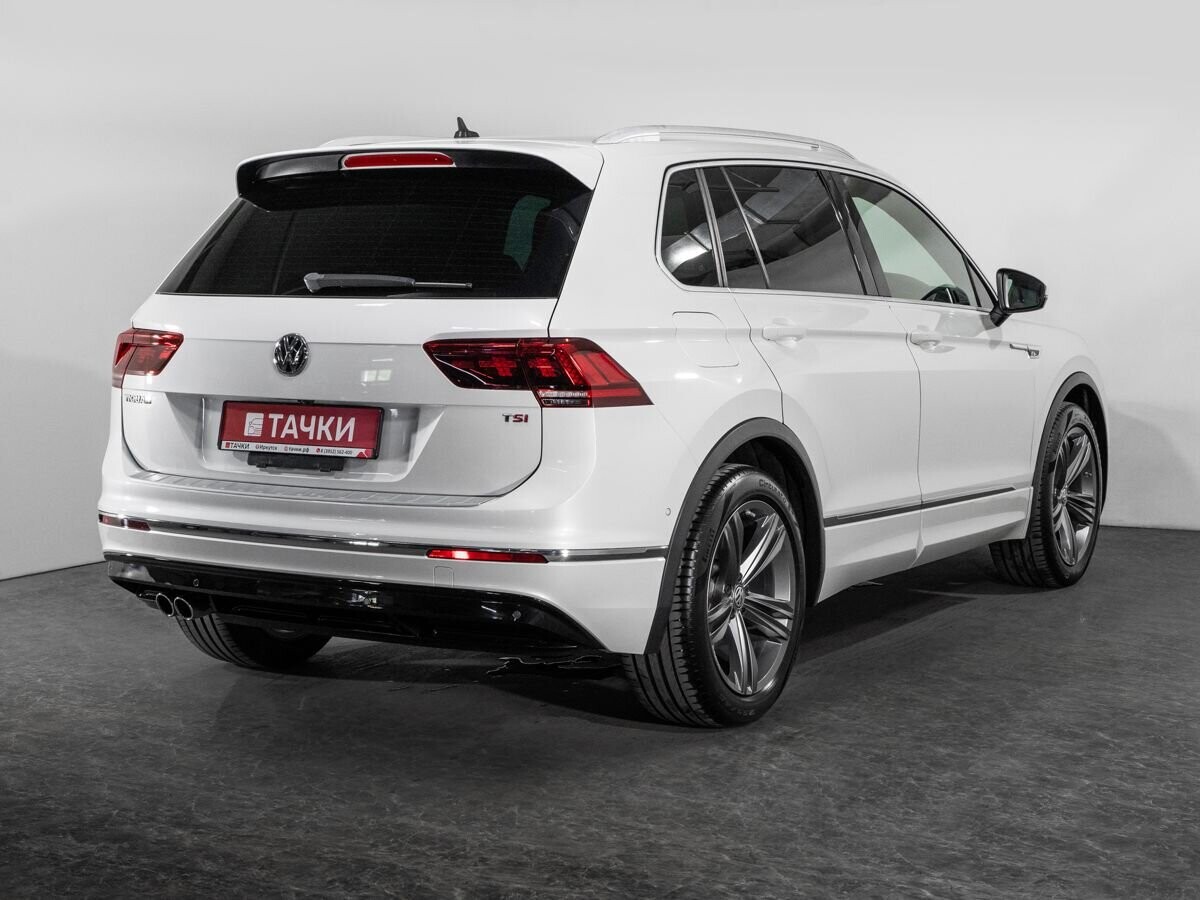 Volkswagen Tiguan 2016 - фото автомобиля