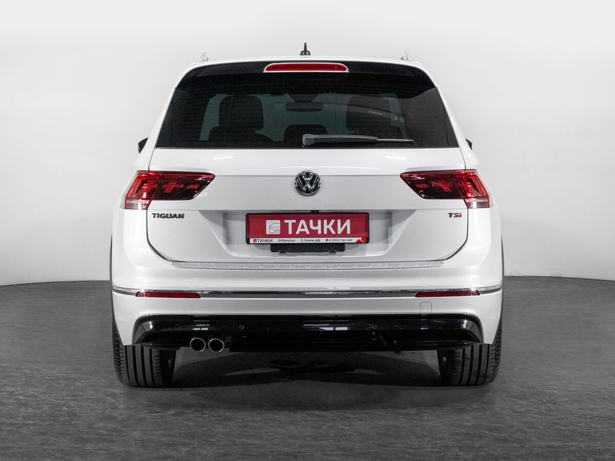 Volkswagen Tiguan 2016 - фото автомобиля