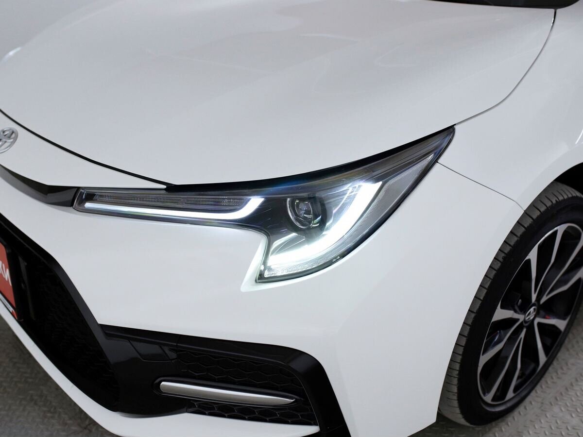 Toyota Levin 2022 - фото автомобиля