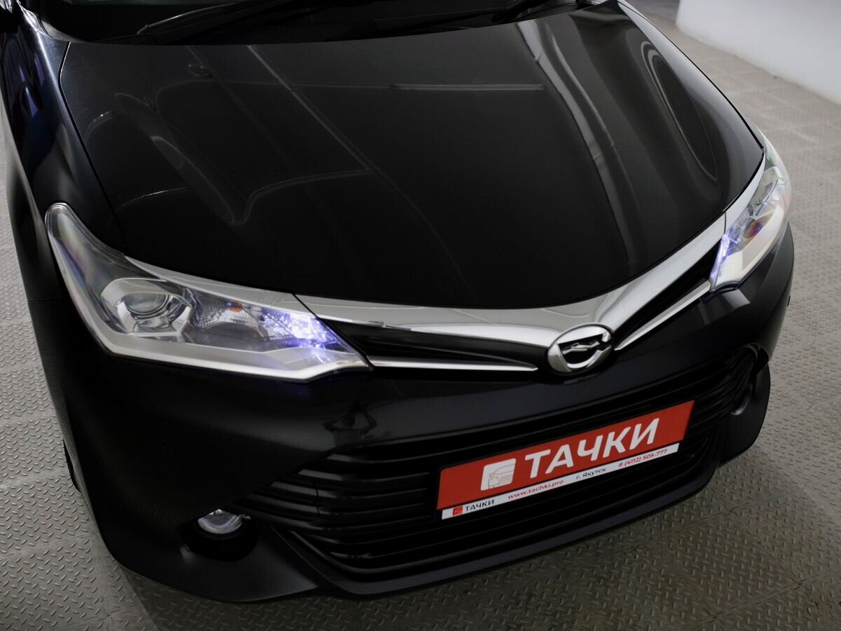 Toyota Corolla Fielder 2015 - фото автомобиля