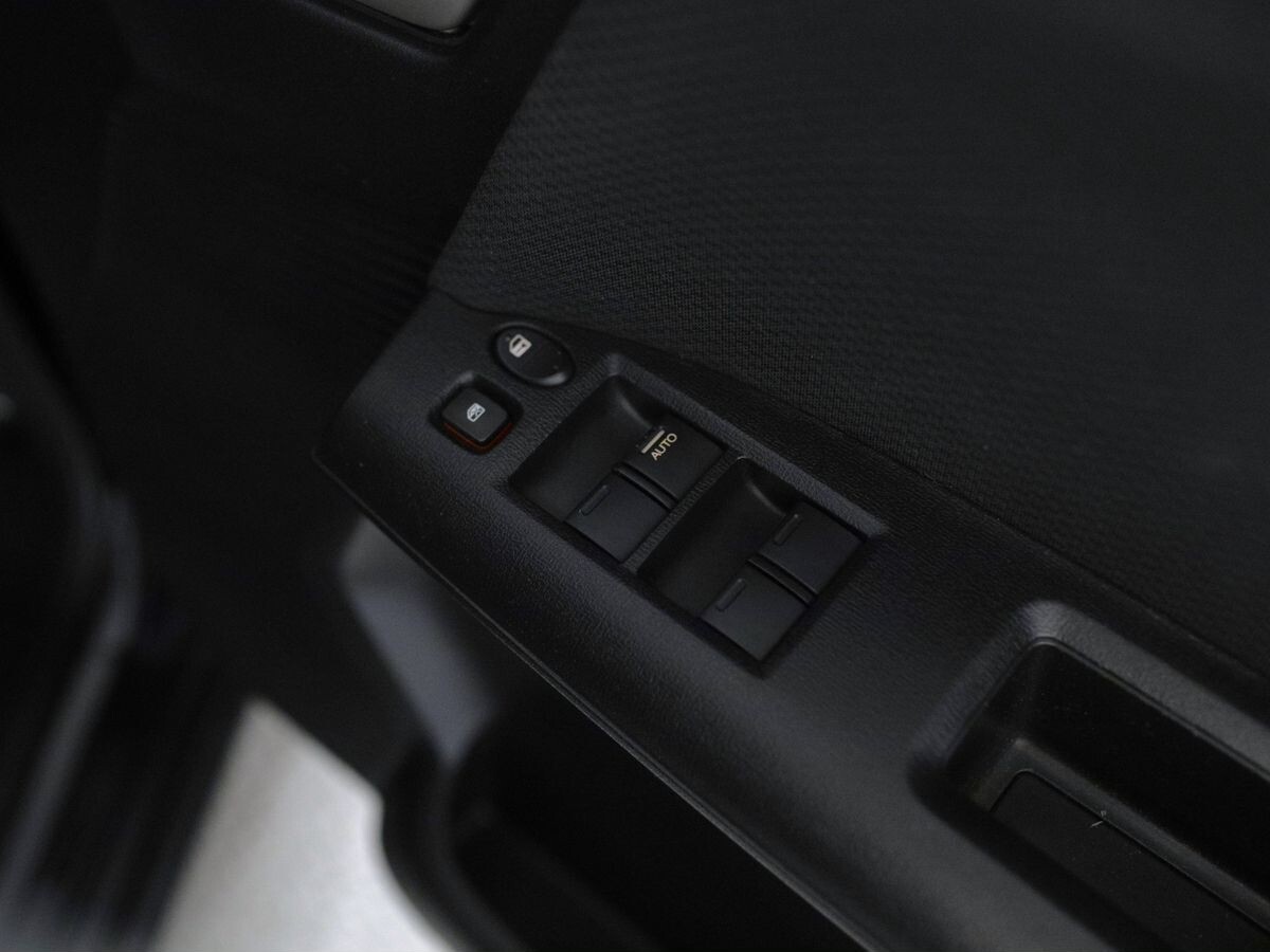 Honda Freed Spike 2012 - фото автомобиля