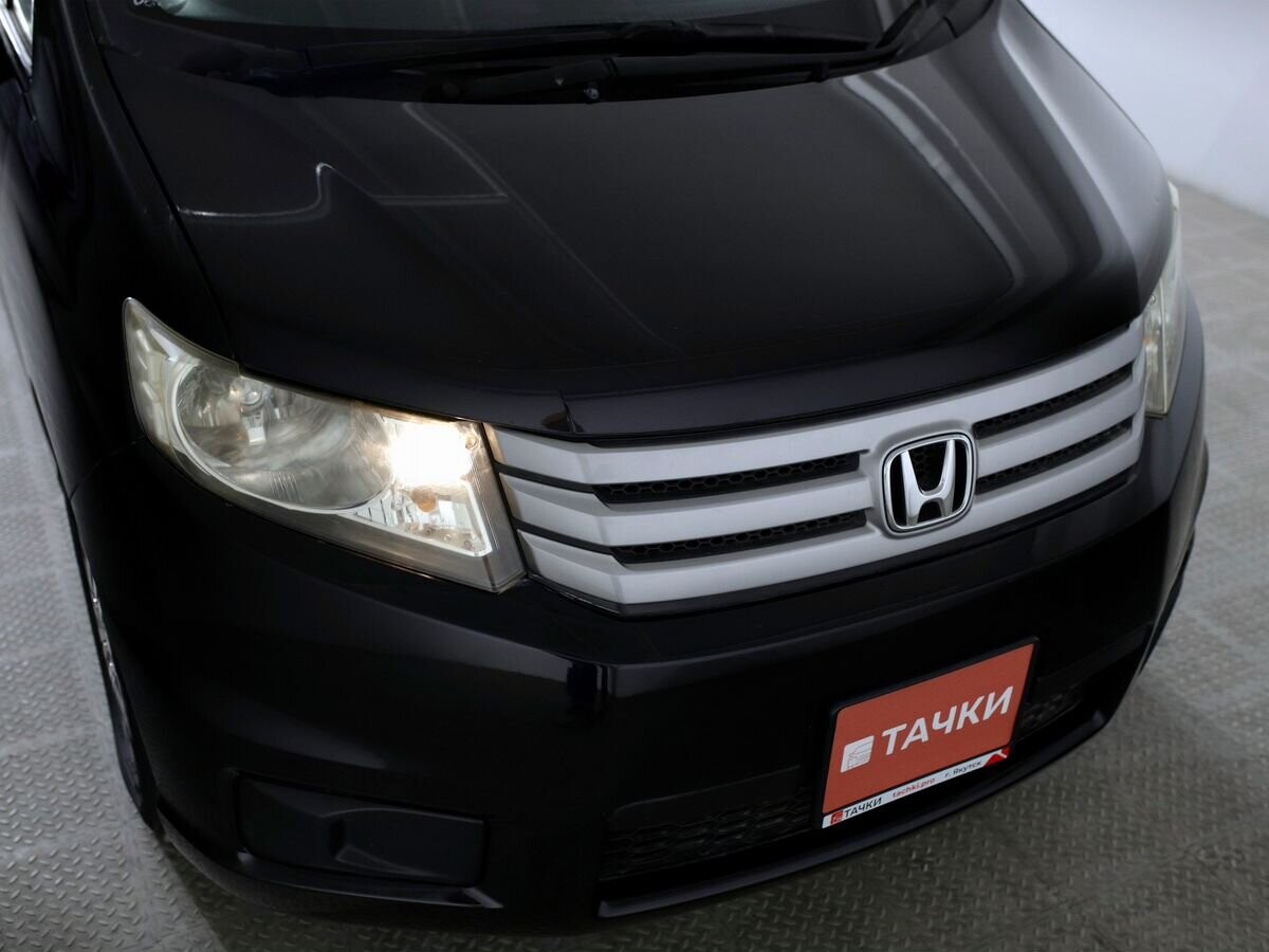 Honda Freed Spike 2012 - фото автомобиля