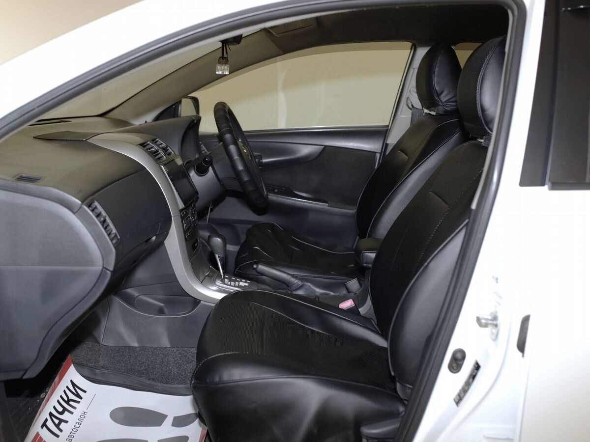 Toyota Corolla Fielder 2010 - фото автомобиля