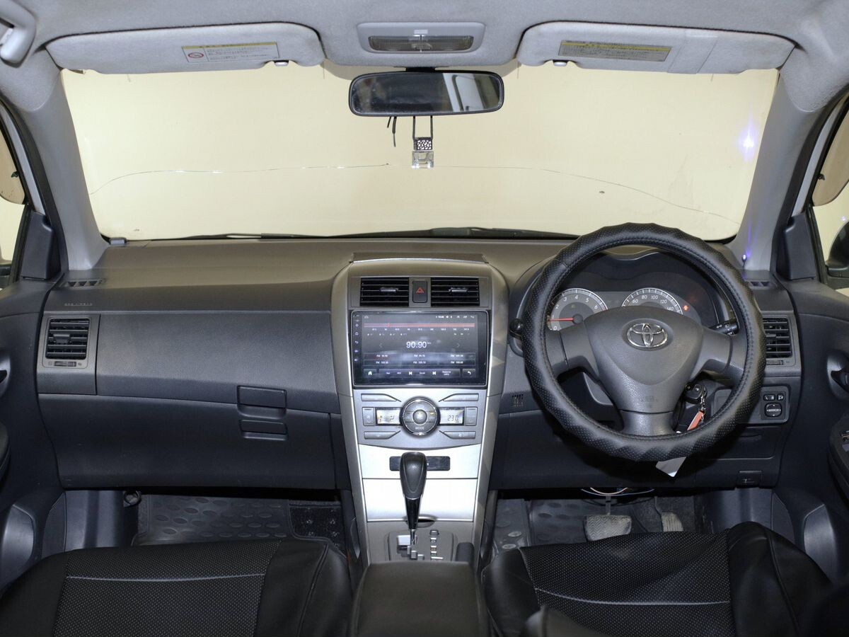 Toyota Corolla Fielder 2010 - фото автомобиля