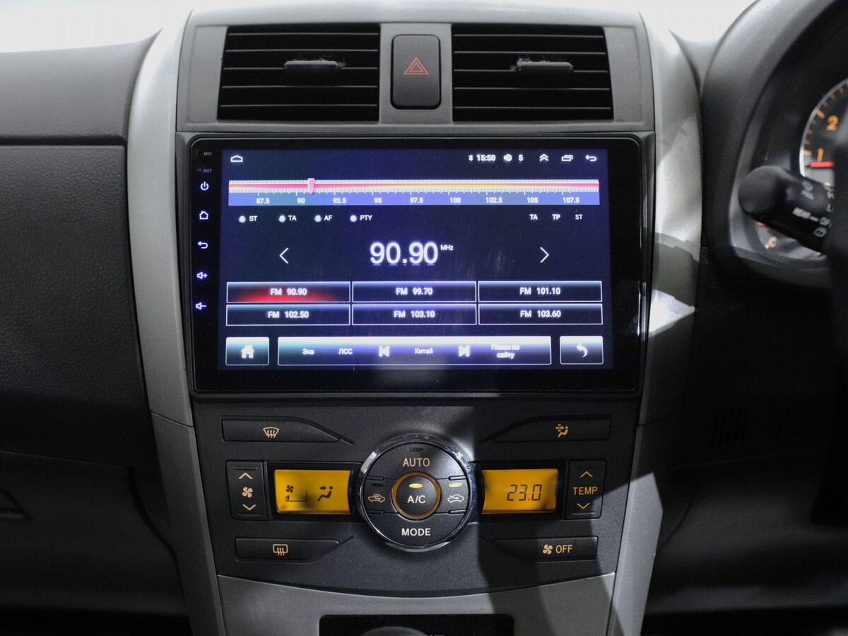 Toyota Corolla Fielder 2010 - фото автомобиля