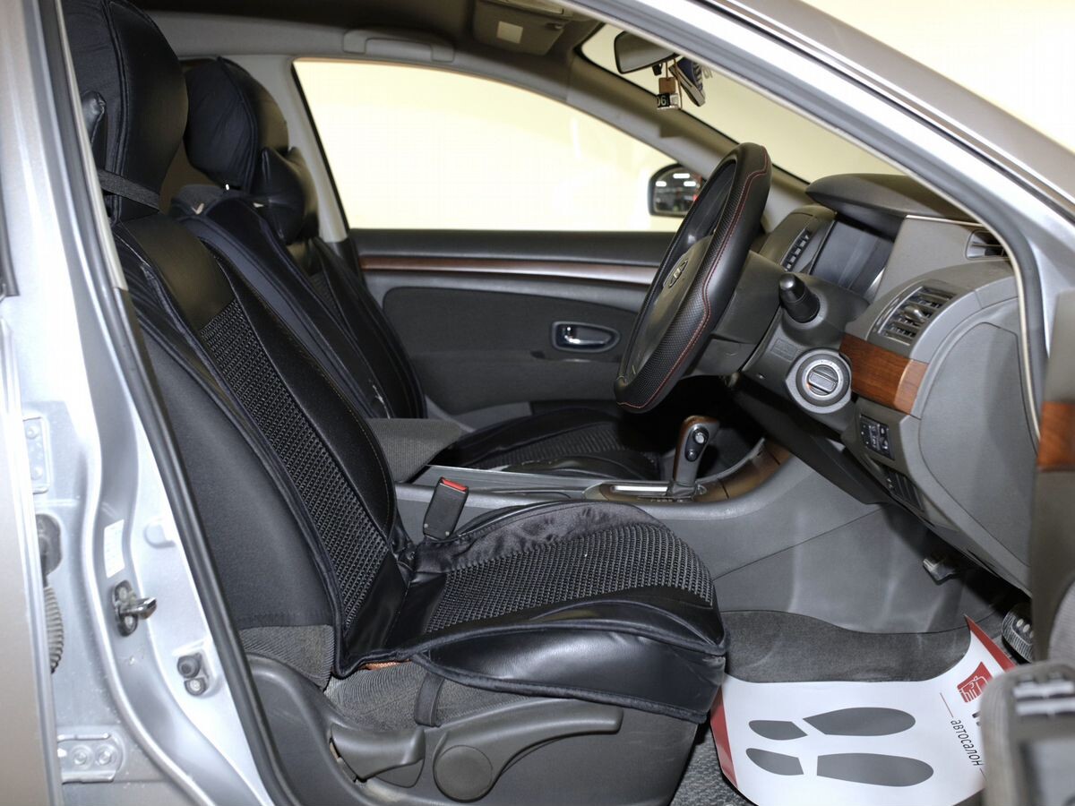 Nissan Bluebird Sylphy 2008 - фото автомобиля