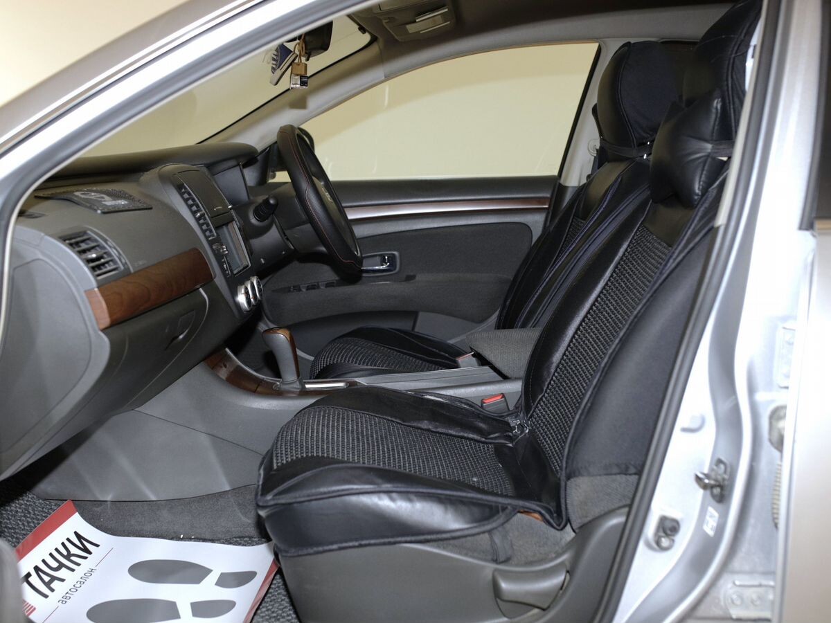 Nissan Bluebird Sylphy 2008 - фото автомобиля