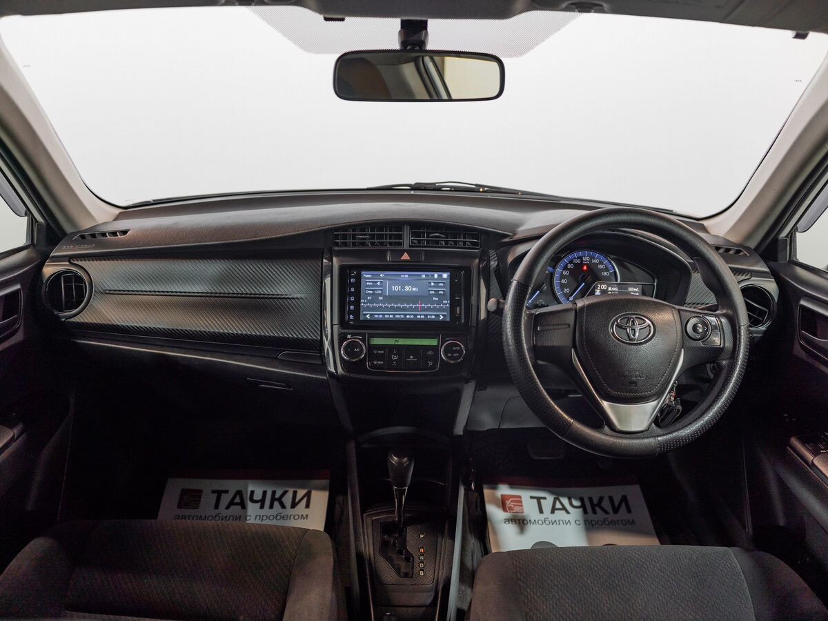 Toyota Corolla Axio 2014 - фото автомобиля