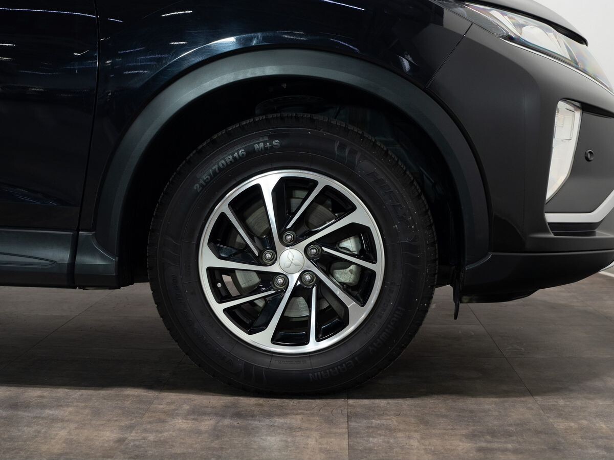 Mitsubishi Eclipse Cross 2019 - фото автомобиля