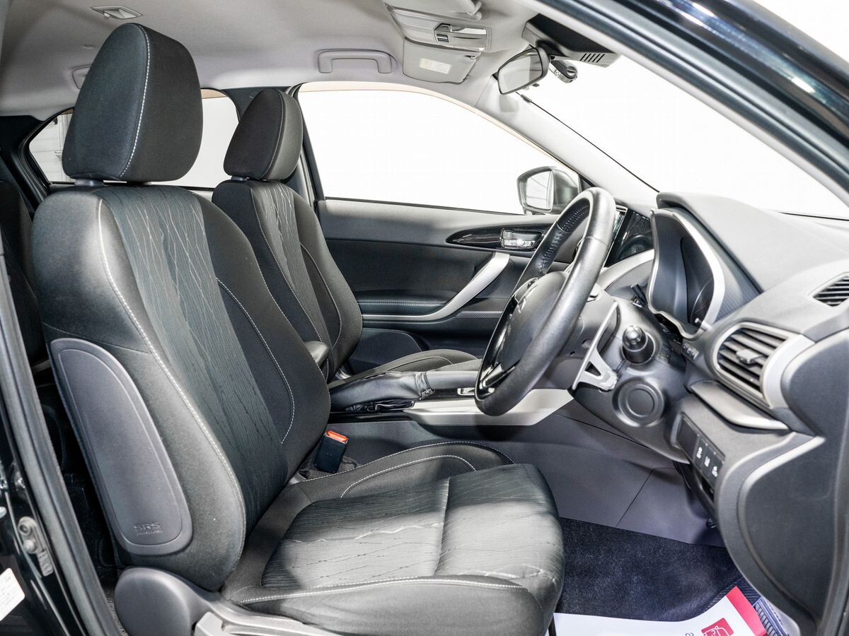 Mitsubishi Eclipse Cross 2019 - фото автомобиля