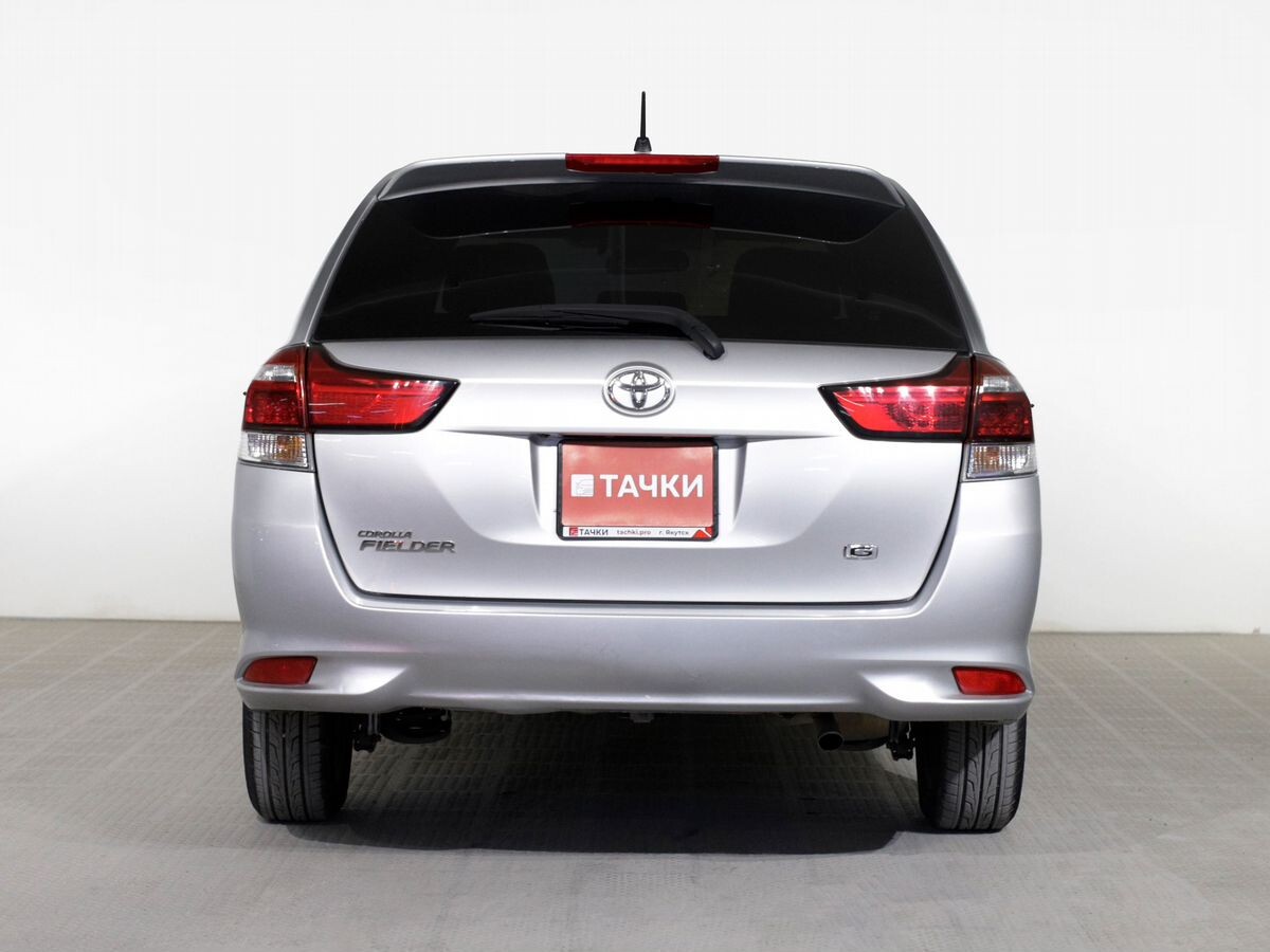 Toyota Corolla Fielder 2015 - фото автомобиля