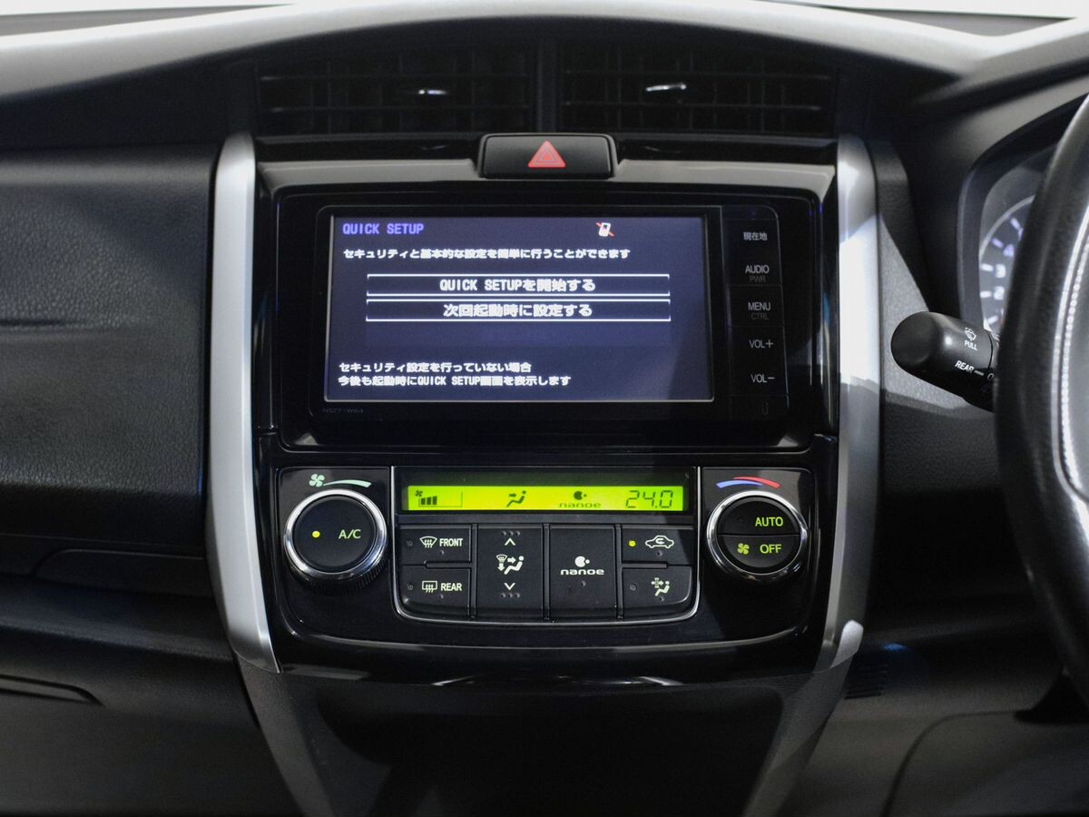 Toyota Corolla Fielder 2015 - фото автомобиля