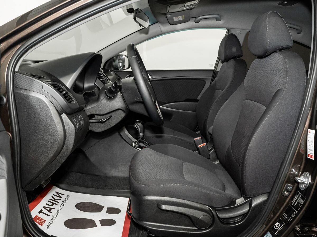Hyundai Solaris 2014 - фото автомобиля