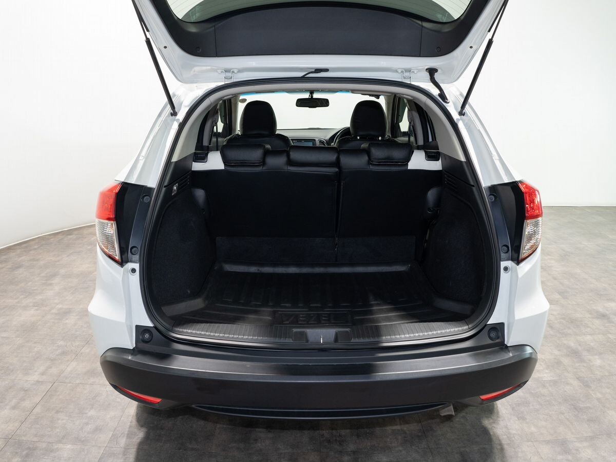 Honda Vezel 2018 - фото автомобиля