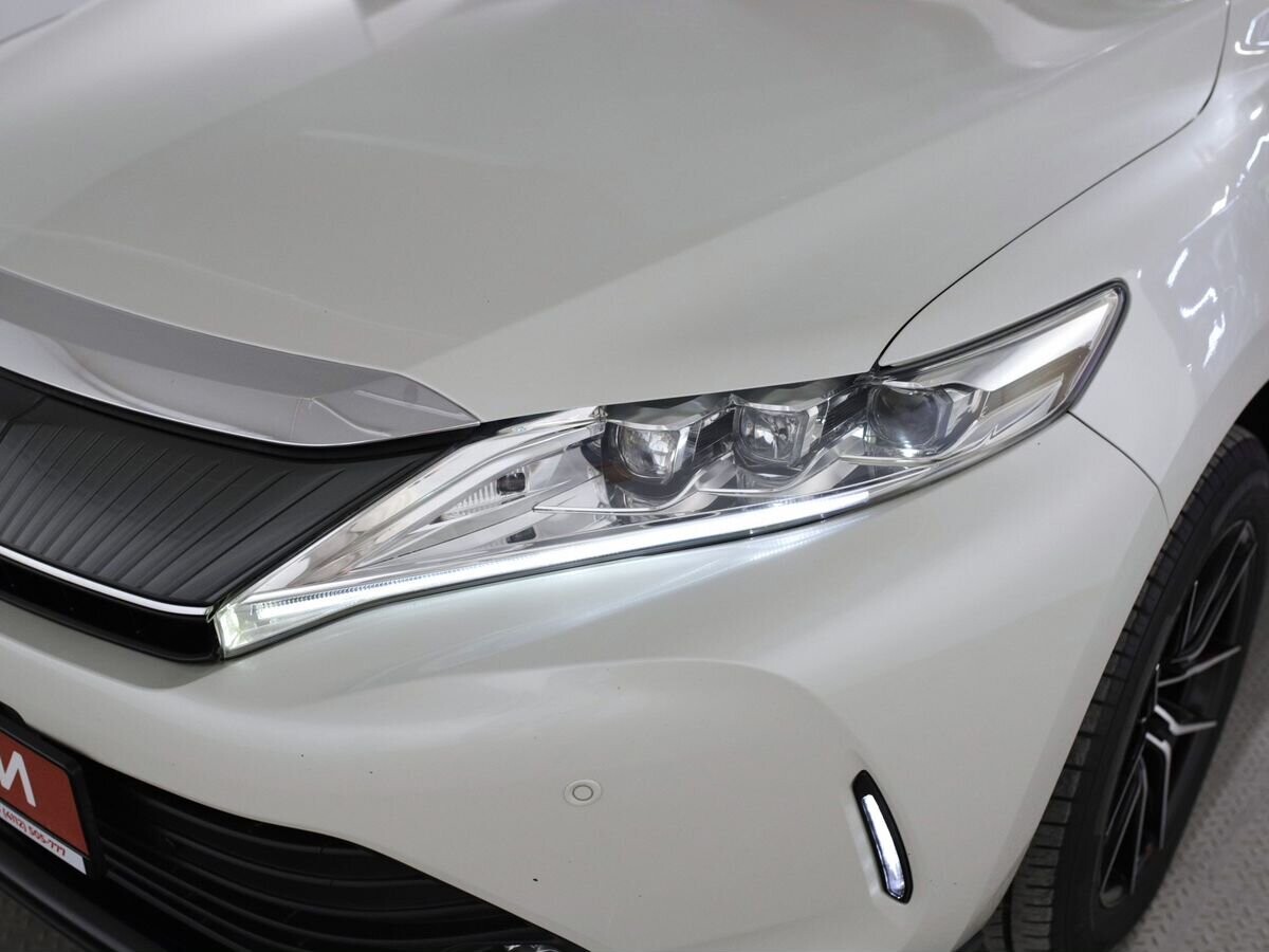 Toyota Harrier 2018 - фото автомобиля