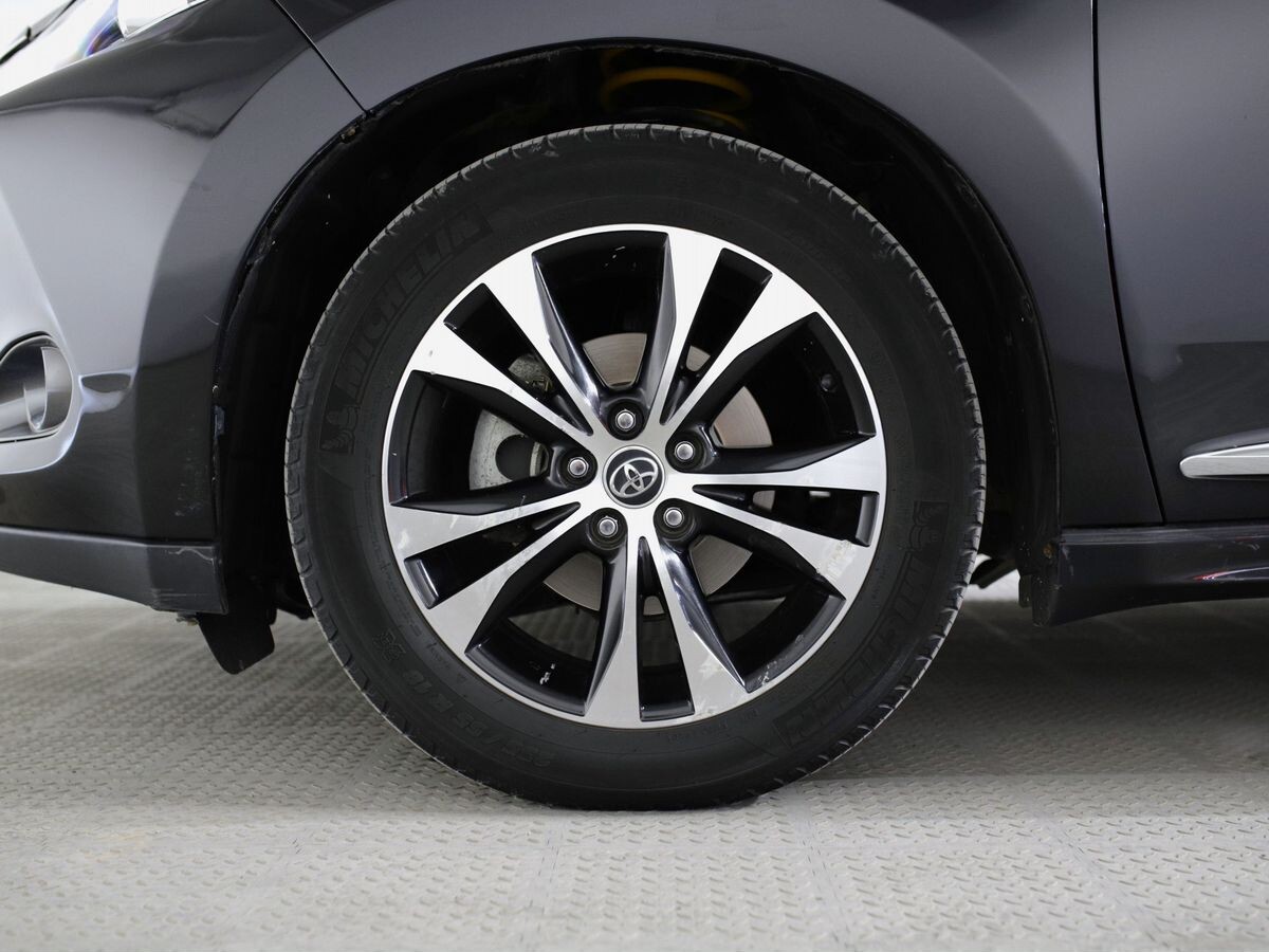 Toyota Harrier 2015 - фото автомобиля