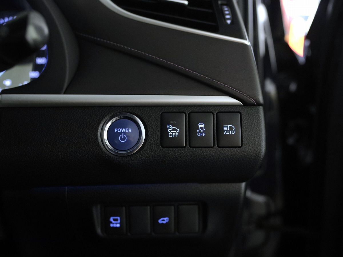 Toyota Harrier 2015 - фото автомобиля