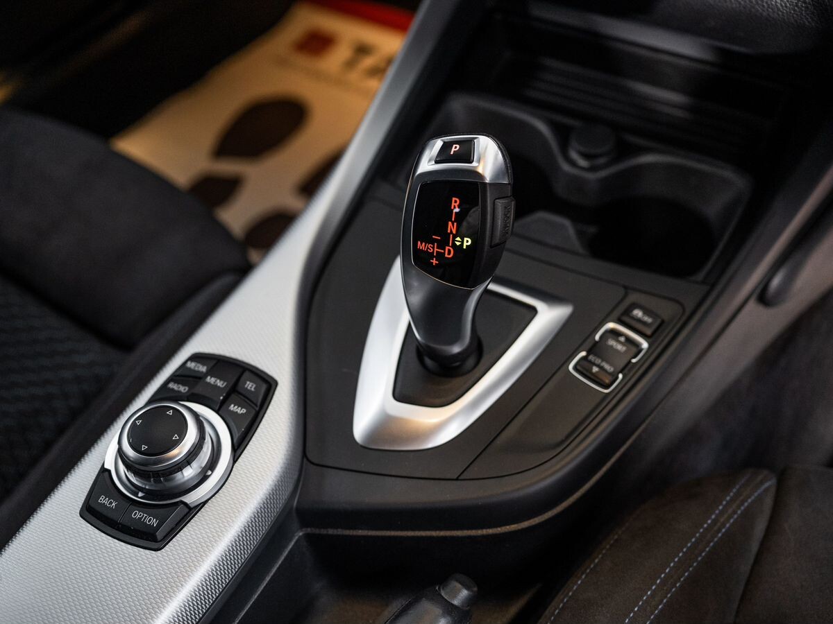 BMW 1-Series 2013 - фото автомобиля