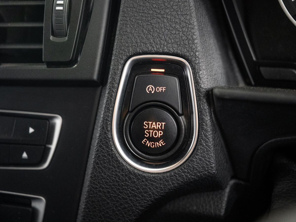 BMW 1-Series 2013 - фото автомобиля