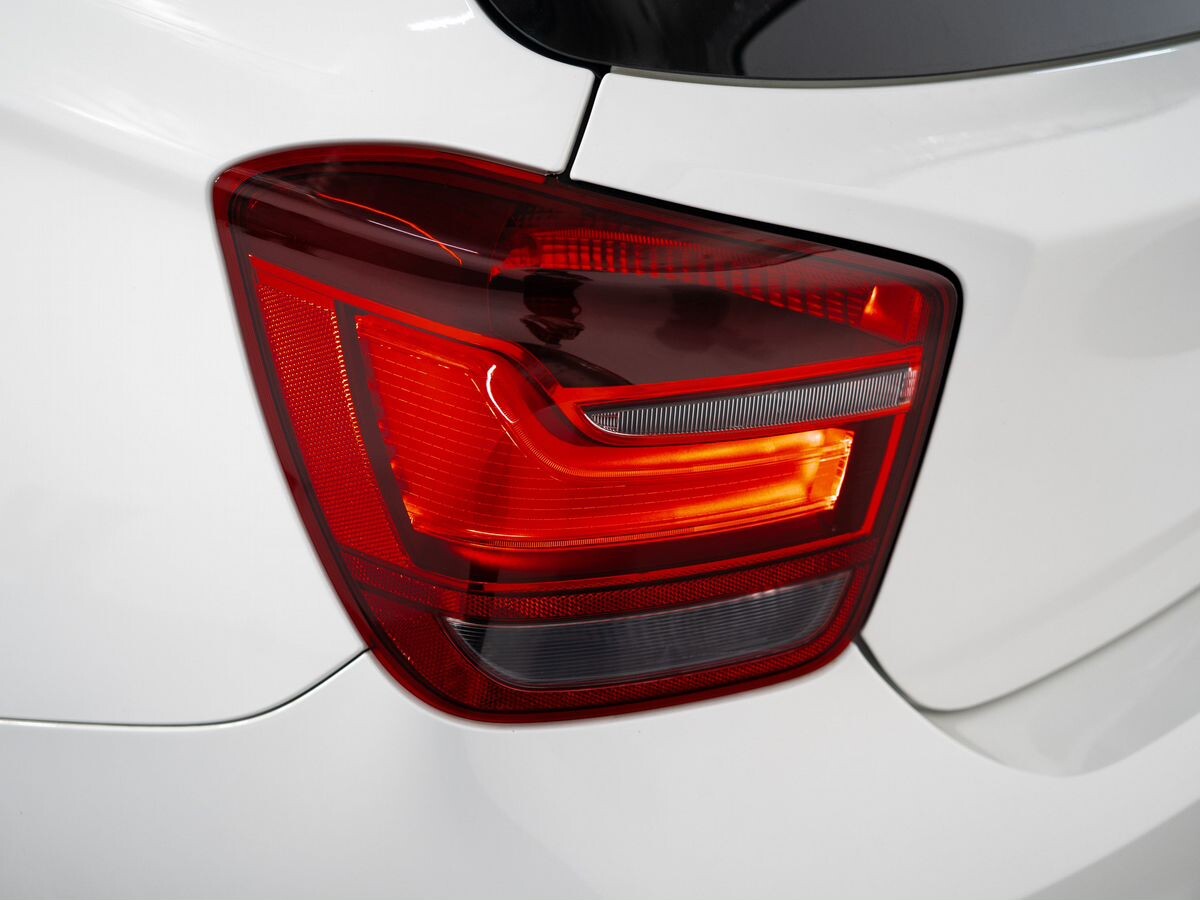 BMW 1-Series 2013 - фото автомобиля