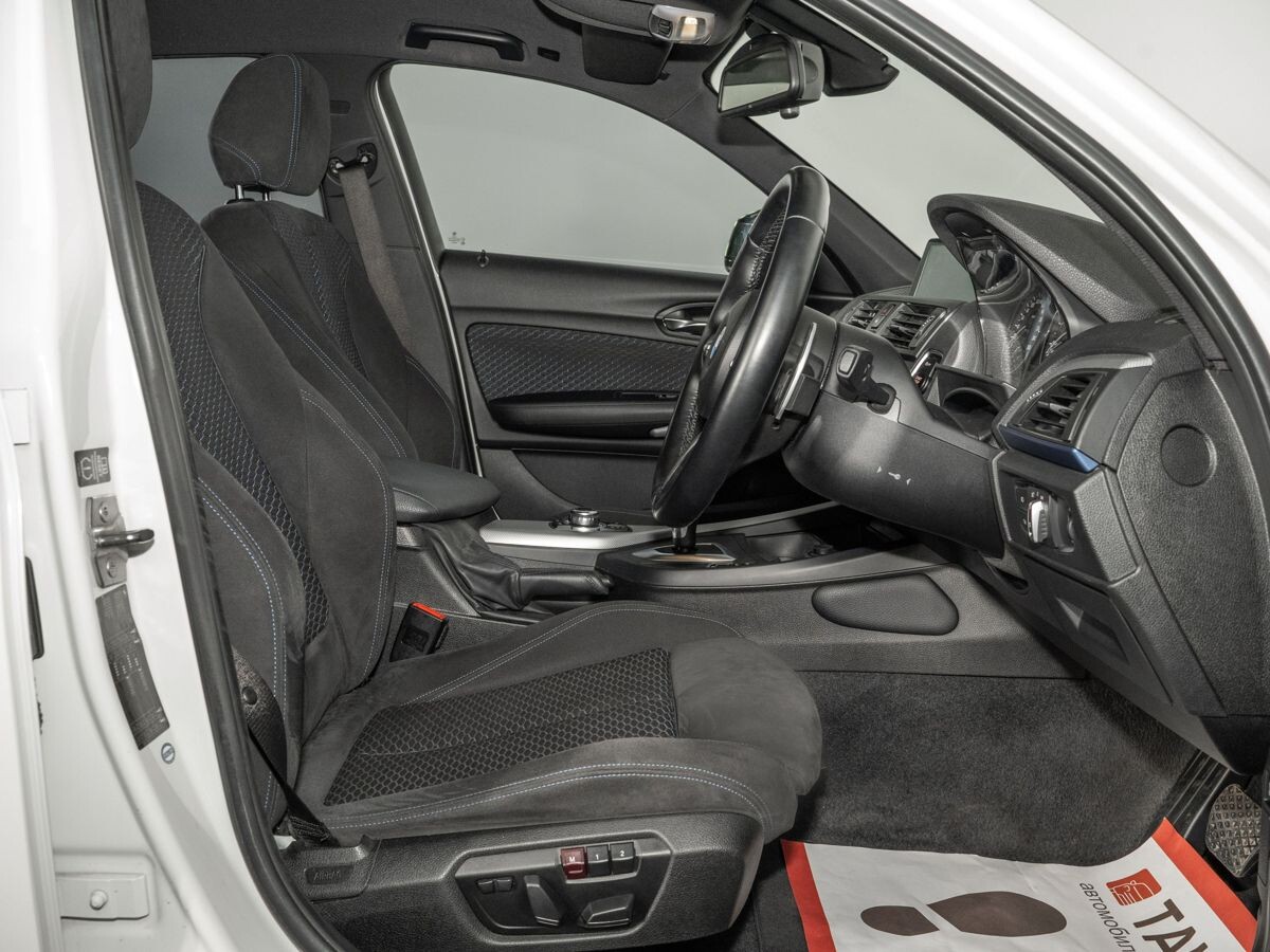 BMW 1-Series 2013 - фото автомобиля