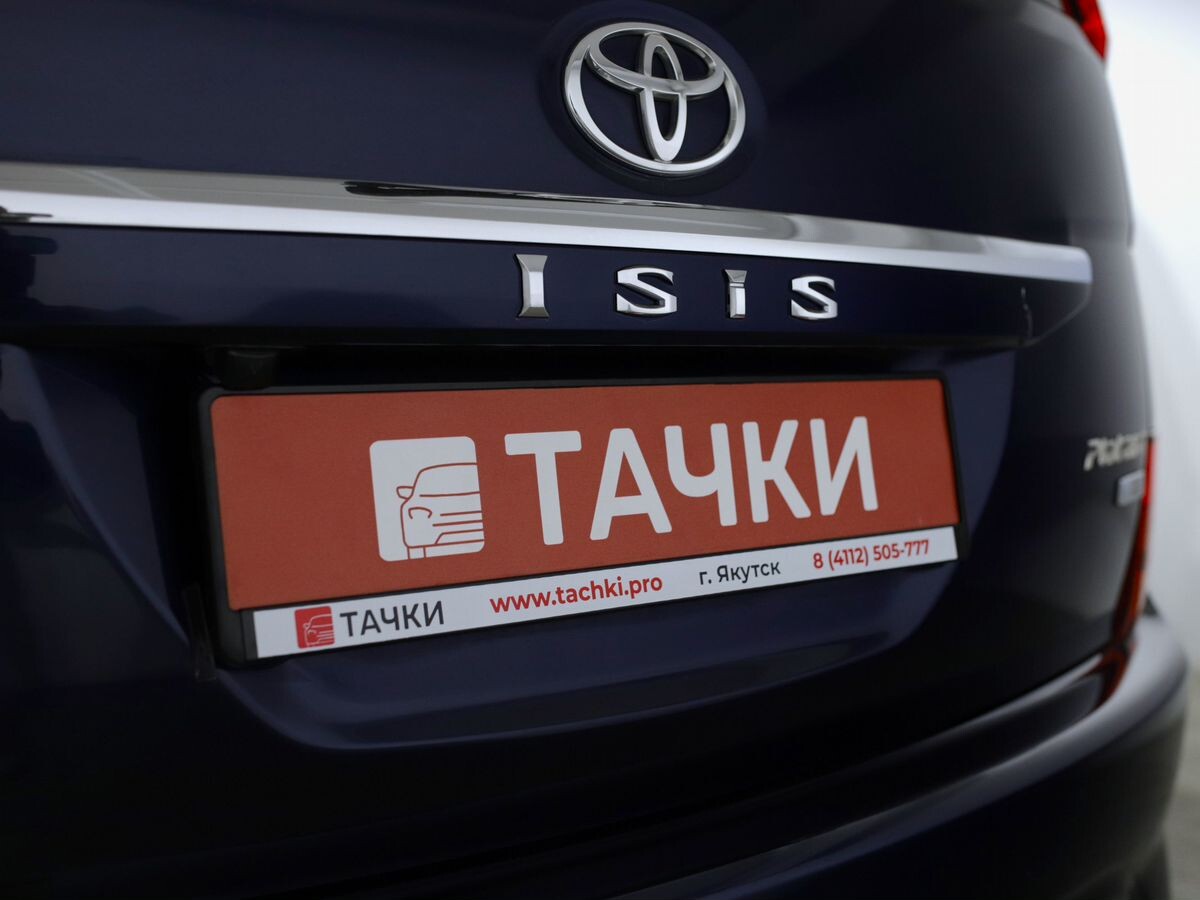 Toyota Isis 2009 - фото автомобиля