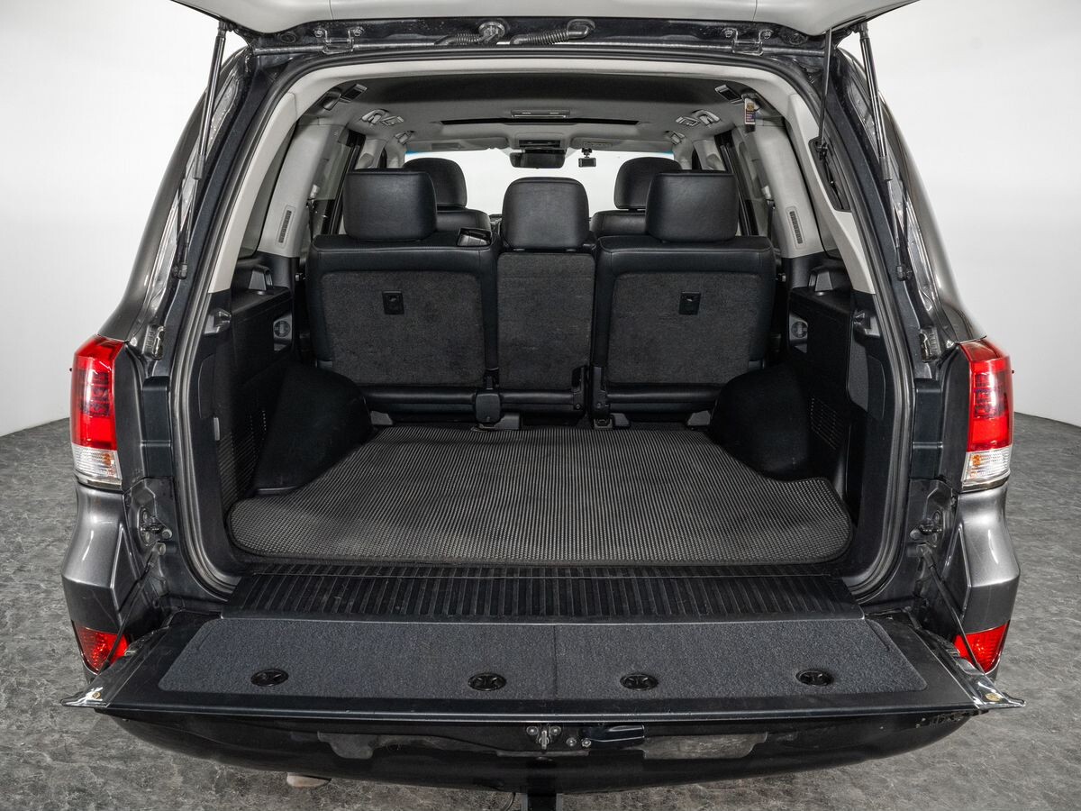Toyota Land Cruiser 2016 - фото автомобиля