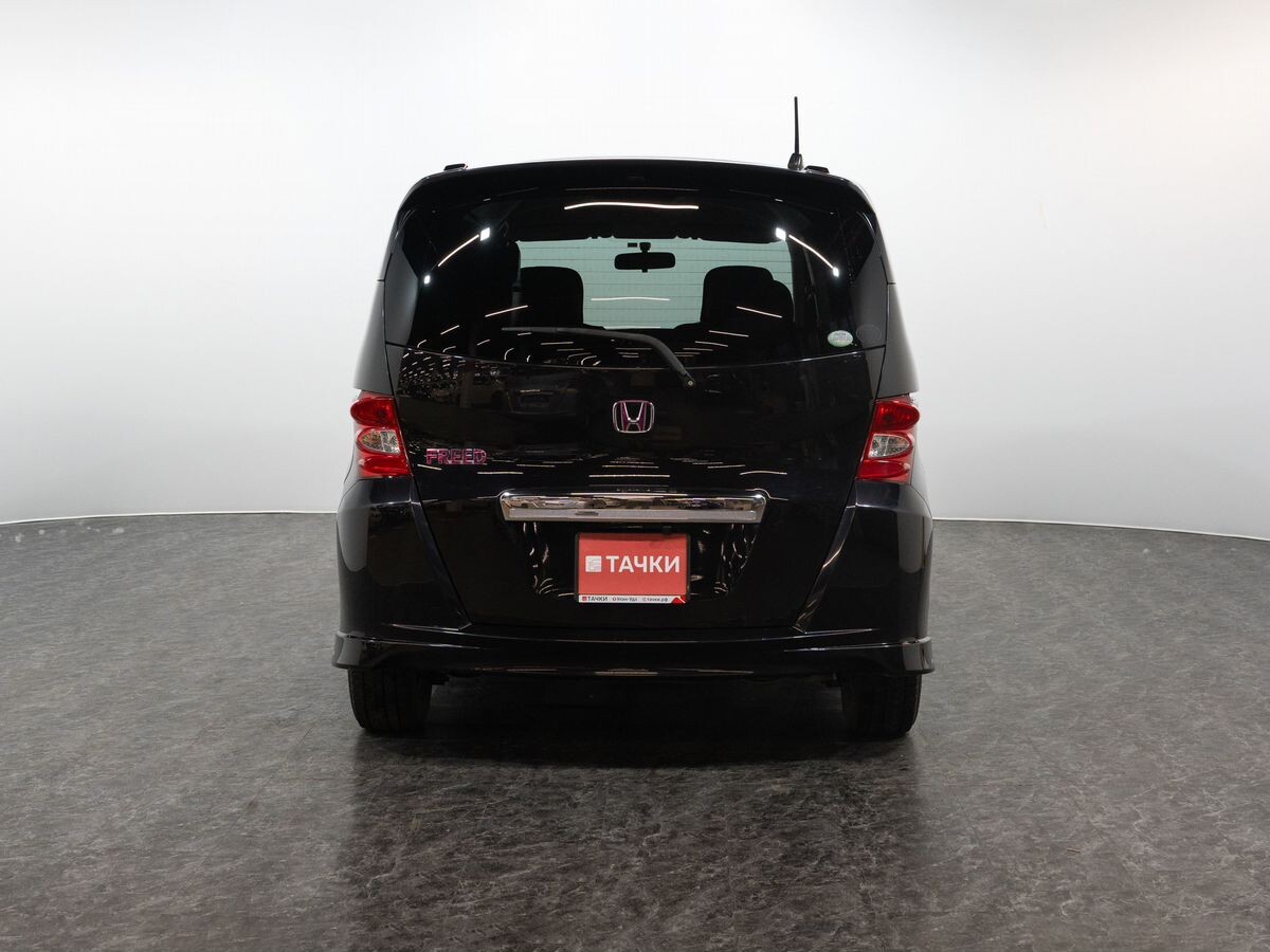 Honda Freed 2008 - фото автомобиля