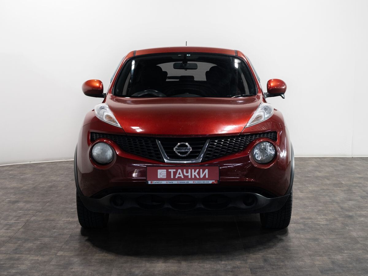 Nissan Juke 2010 - фото автомобиля