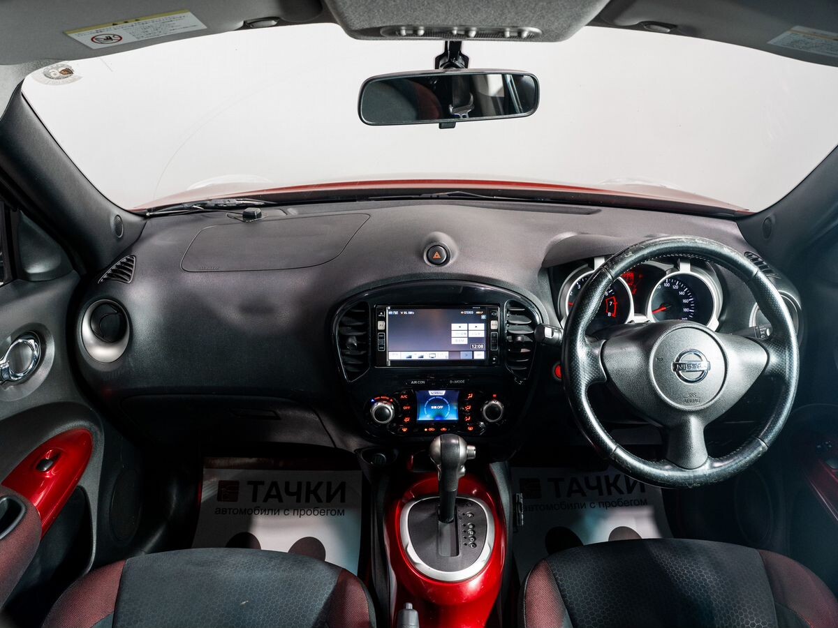 Nissan Juke 2010 - фото автомобиля