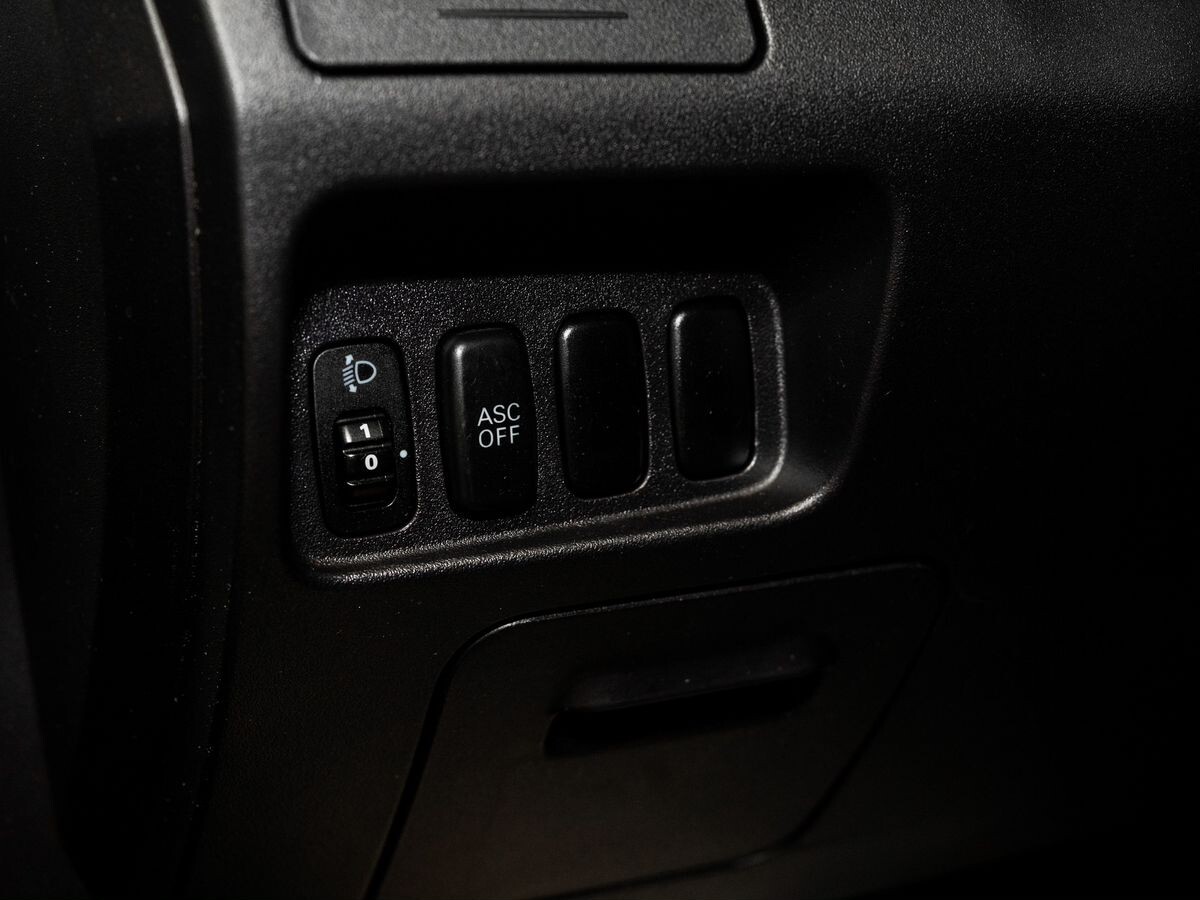 Mitsubishi Outlander 2010 - фото автомобиля