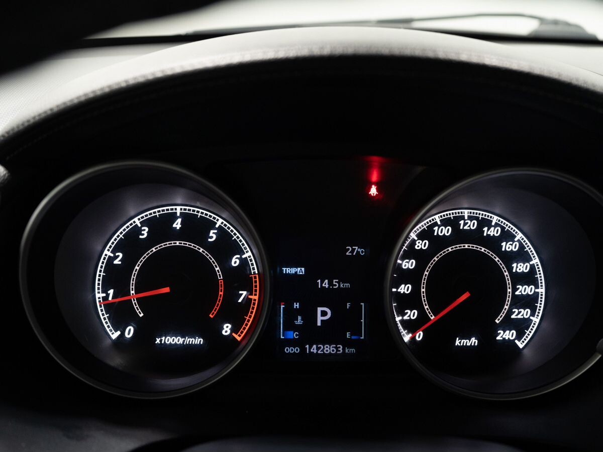 Mitsubishi Outlander 2010 - фото автомобиля